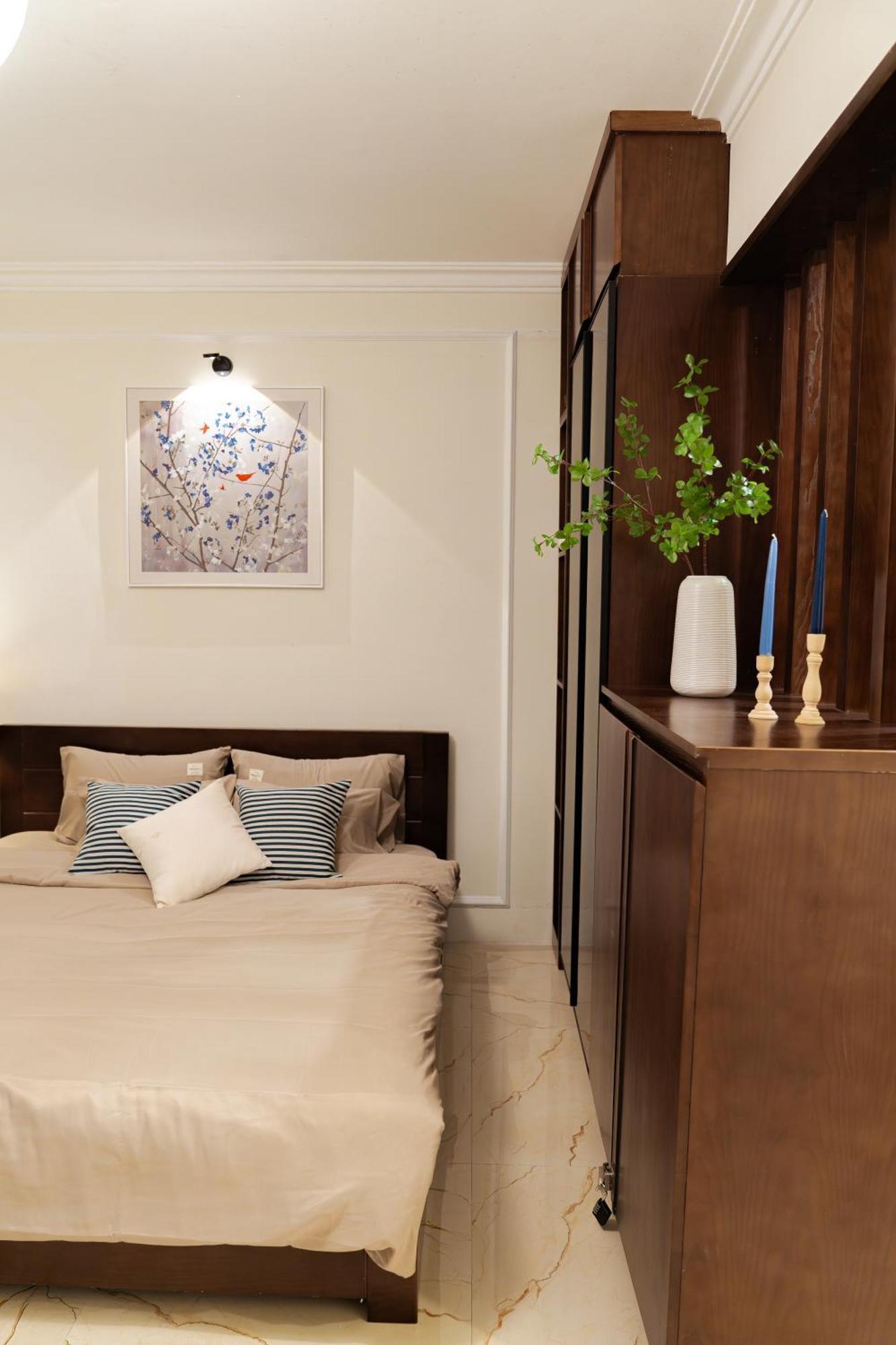 Yuzu Hang Voi Apartment *